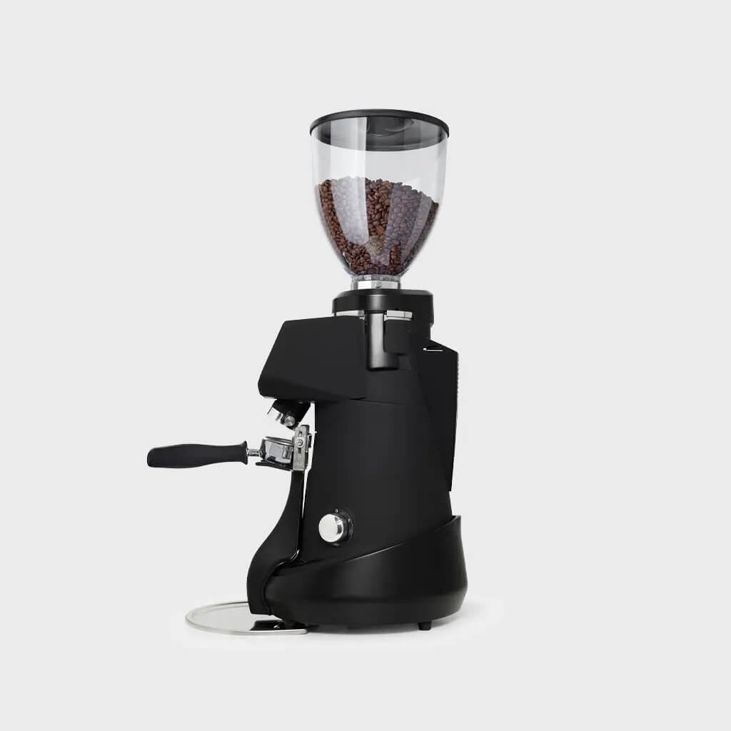 Młynek do kawy Bond na żądanie w kolorze czarnym - lewy bok