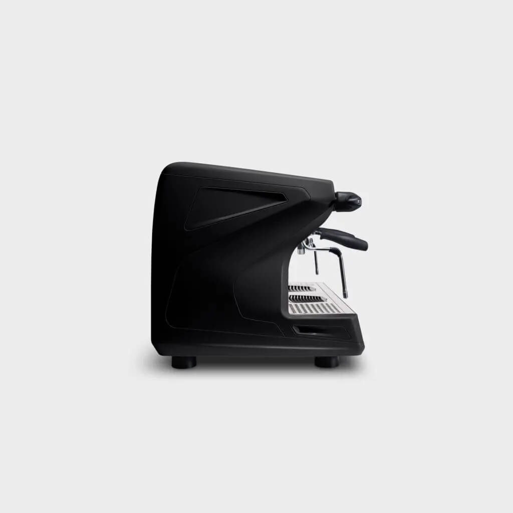 Ekspres dwugrupowy do kawy Classe 5 USB w kolorze czarnym - prawy bok