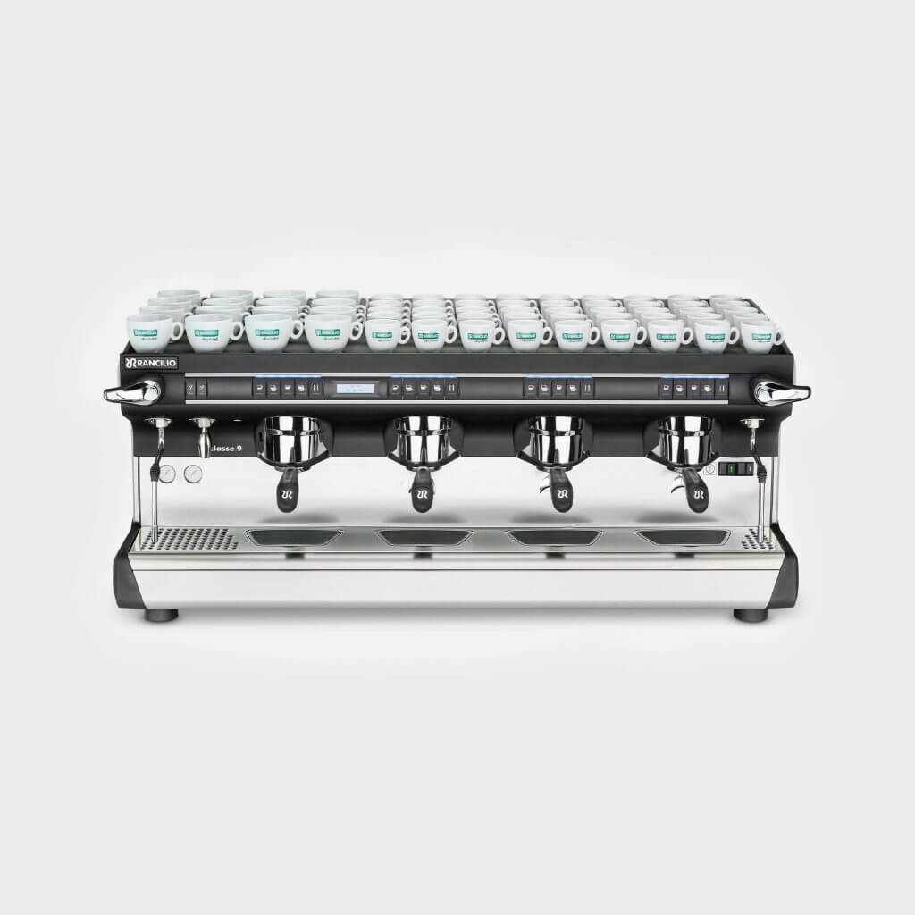 Ekspres czterogrupowy do kawy Classe 9 USB - przód